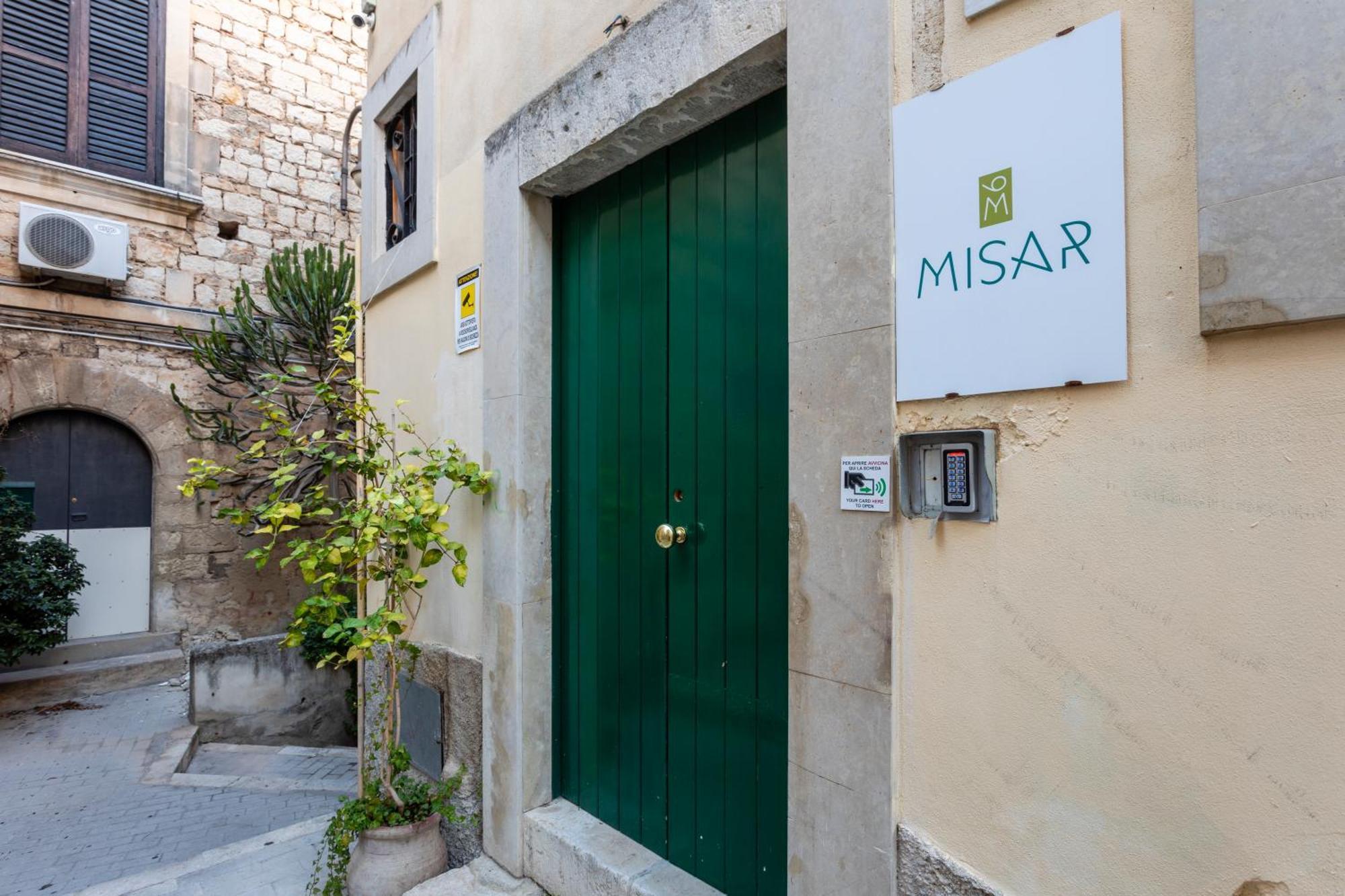Misar-36 Ξενοδοχείο Μόντικα Εξωτερικό φωτογραφία